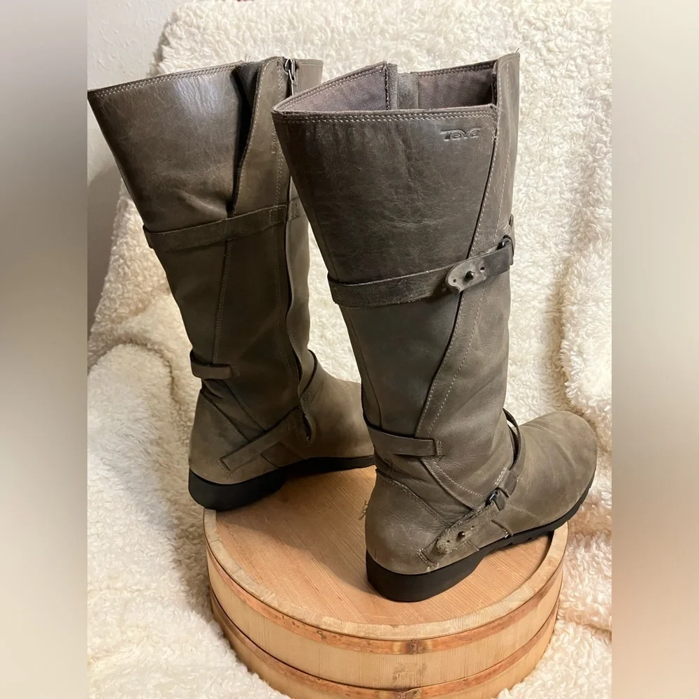 Teva De La Vina Tall Waterproof Leather Riding Boots Size 11